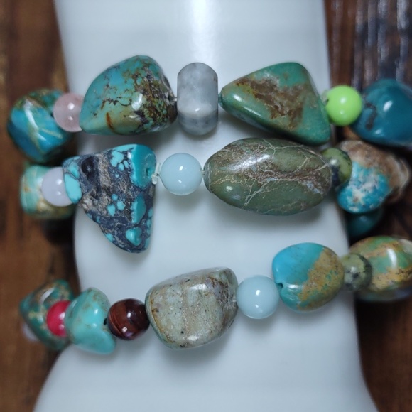 South Sun Nugget Stretch Bracelet  3 pc Set - Picture 3 of 4